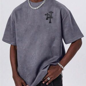 Manfinity EMRG Men's Plus Size Cross Pattern Short Sleeve T-Shirt